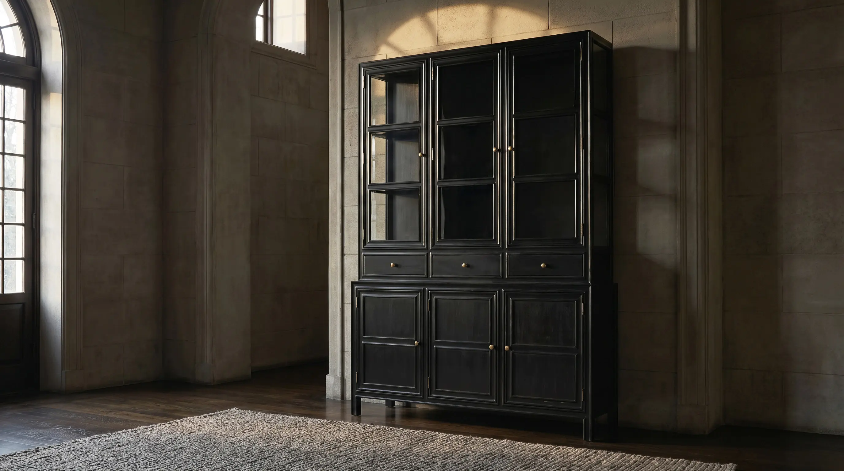 Colonial Hutch